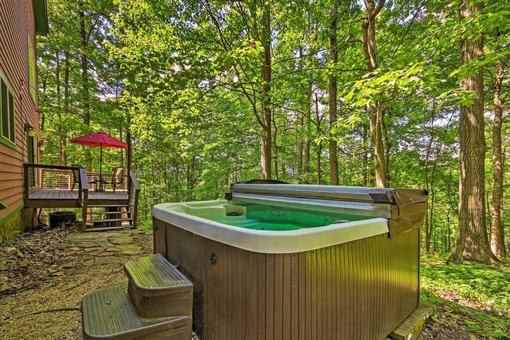 Bear'S Eye View - Mountain Retreat W/ Hot Tub! Villa Acme Eksteriør bilde